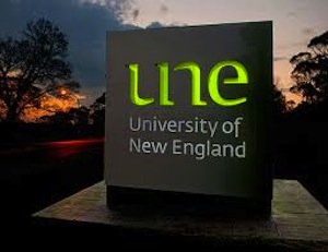 Australia: Senior Researcher Services Librarian