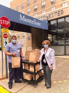 New York: Dominican Bar Association board members team up to feed front line workers