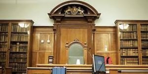 UK Courts: Judges Will Decide On Mask Wearing In Their Court(s)