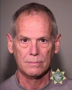 Oregon: Retired lawyer sentenced to 2 years in prison for tax evasion