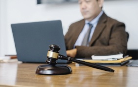The Ultimate Guide to Finding a Reputable Lawyer for Your Legal Needs