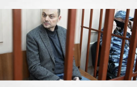 A Lawyer for Political Prisoners on Why He Fled Russia