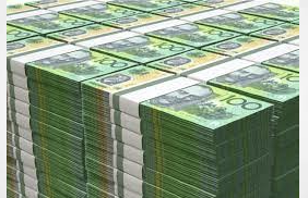 Australia : Corrs Partners vote yes to five-year contract extension for CEO Gavin MacLaren - could collect $100 million on deal!
