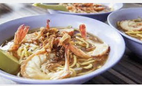 A Very Singaporean Headline! Ex-CEO loses lawsuit against friend over failed $350k investment in prawn noodle business