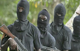 Nigeria: Gunmen kidnap lawyer, two others in Anambra