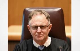 The Guardian: Judges have become ‘human filters’ as AI in Australian courts reaches ‘unsustainable phase’, chief justice says