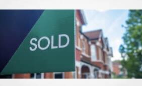 UK: Solicitor cleared over cut-price sale of 82-year-old's home