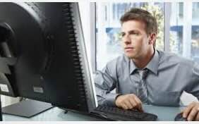 New Zealand: Porn-addicted law firm boss suspended, ordered to pay two employees $5k each