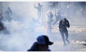 US appeals court lifts order curbing immigration agents' tactics against Minnesota protesters