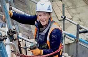 UK Barrister Leaves The Law & Doubles Income By Becoming A Scaffolder