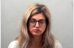 UK: Dine-and-dash' ex-solicitor is still on the run — despite four warrants