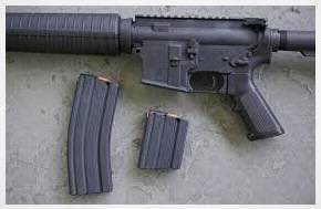 Amerika 1 :  Court - It's Unconstitutional To Ban Gun Magazines That Contain More Than 10 Bullets