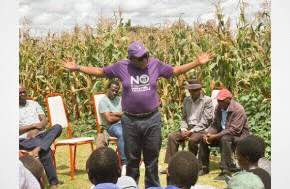 Zimbabwe: Former Finance Minister Tendai Biti and lawyer arrested in Mutare while leading CDF team