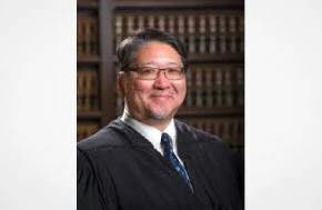 US judge says senior lawyers must pay for mistakes by subordinates using AI tools
