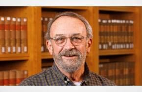 Richard Leiter honored with top law libraries association award