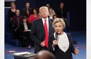 Trump Says He Wants Supreme Court to Revive Suit Against Hillary Clinton 